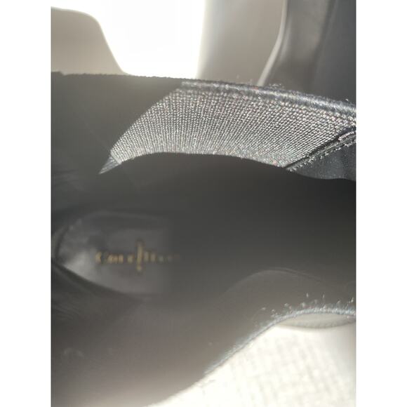 Cole Haan - Newburg - Waterproof Black Leather Ankle Boot w/ Nike Air - 7.5B - Picture 4 of 10